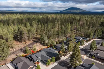 1057 N Forest Edge Drive, Sisters, OR 97759 - Photo 27