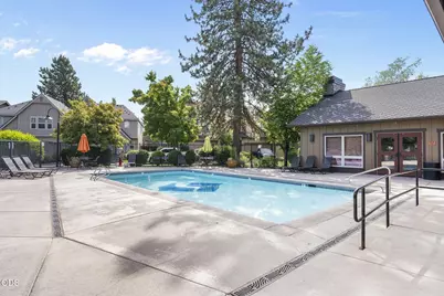 61353 Huckleberry Place, Bend, OR 97702 - Photo 47