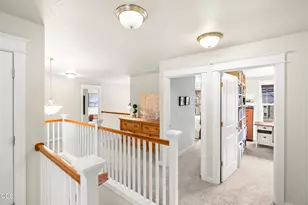 61353 Huckleberry Pl, Bend, OR 97702 - Photo 23