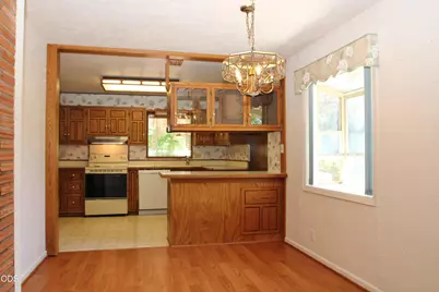 1221 N Eldorado Avenue, Klamath Falls, OR 97601 - Photo 9
