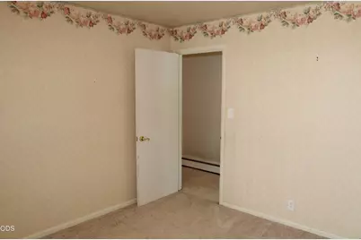1221 N Eldorado Avenue, Klamath Falls, OR 97601 - Photo 31