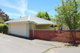 1221 N Eldorado Ave, Klamath Falls, OR 97601 - Photo 53