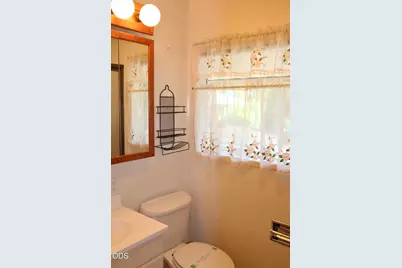 1221 N Eldorado Avenue, Klamath Falls, OR 97601 - Photo 35
