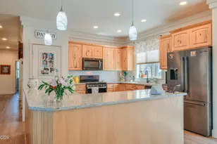 60900 Jennings Rd, Bend, OR 97702 - Photo 11