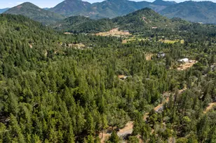 1460 Grays Creek Rd, Grants Pass, OR 97527 - Photo 29