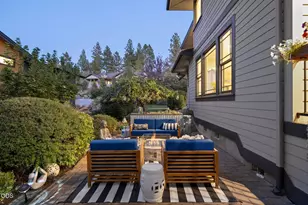 19062 Mount McLoughlin Ln, Bend, OR 97703 - Photo 25
