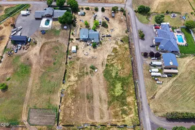6950 Pico Drive, Medford, OR 97502 - Photo 31