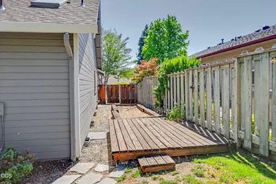 935 Cypress Point Loop, Ashland, OR 97520 - Photo 29
