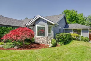 935 Cypress Point Loop, Ashland, OR 97520 - Photo 25