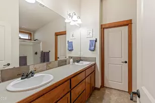 2354 NW Summerhill Dr, Bend, OR 97703 - Photo 15