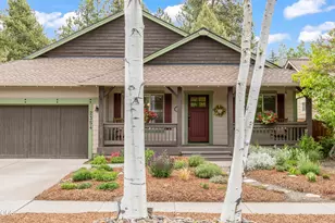 2354 NW Summerhill Dr, Bend, OR 97703 - Photo 1