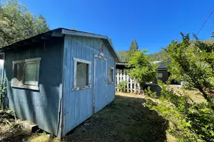 2640 Birdseye Creek Rd, Gold Hill, OR 97525 - Photo 11