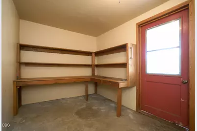 11 S Platt Avenue, Eagle Point, OR 97524 - Photo 23