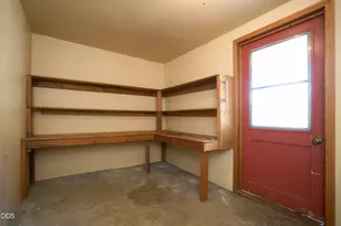 11 S Platt Ave, Eagle Point, OR 97524 - Photo 23