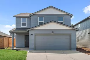 2618 Addysen Pk Wy, Medford, OR 97501 - Photo 1