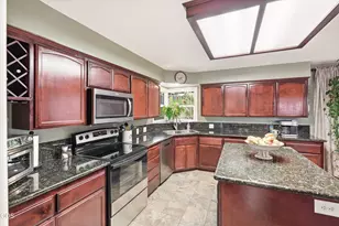 1317 NW Prospect Ave, Grants Pass, OR 97526 - Photo 15