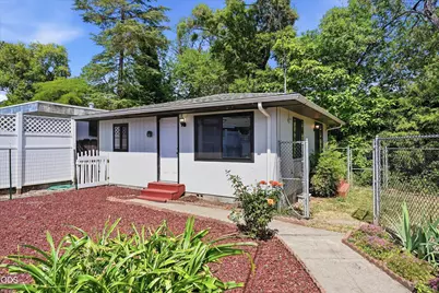 1317 NW Prospect Avenue, Grants Pass, OR 97526 - Photo 31