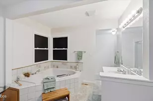 1317 NW Prospect Ave, Grants Pass, OR 97526 - Photo 27