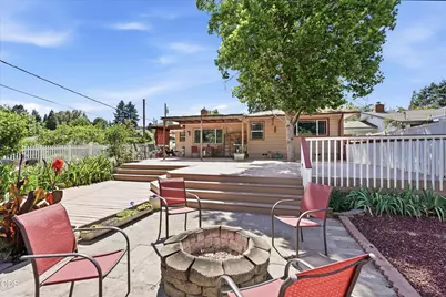 1317 NW Prospect Avenue, Grants Pass, OR 97526 - Photo 39