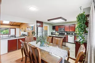 1317 NW Prospect Ave, Grants Pass, OR 97526 - Photo 13