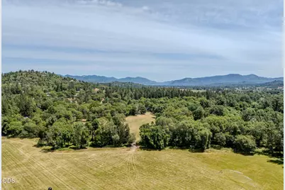 7833 Lower River Road, Grants Pass, OR 97526 - Photo 121