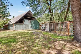 7833 Lower River Rd, Grants Pass, OR 97526 - Photo 95