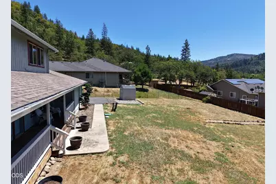 10 Quail Run Drive, Shady Cove, OR 97539 - Photo 41