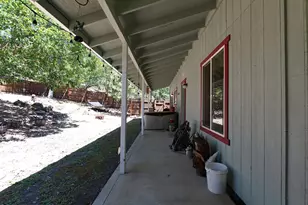 10 Quail Run Dr, Shady Cove, OR 97539 - Photo 29