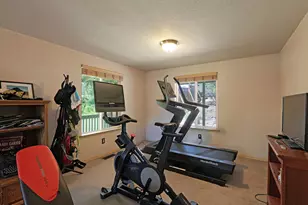 10 Quail Run Dr, Shady Cove, OR 97539 - Photo 15