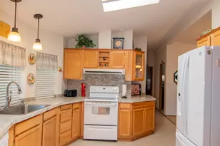 125 NW Wrightwood Cir, Grants Pass, OR 97526 - Photo 11