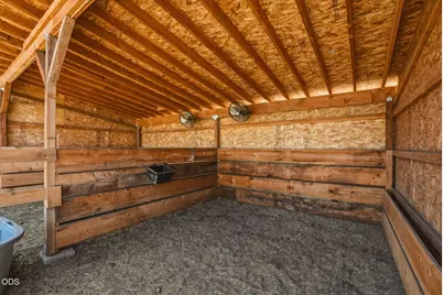 60315 Tekampe Road, Bend, OR 97702 - Photo 43