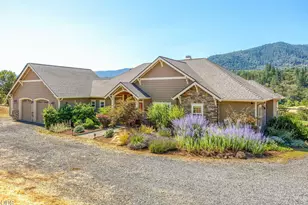 4337 Pioneer Rd, Medford, OR 97501 - Photo 43
