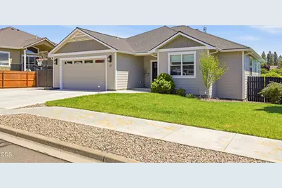 37 Terra Linda Court, Eagle Point, OR 97524 - Photo 5
