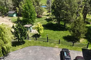 6967 SW Quarry Ave, Redmond, OR 97756 - Photo 33