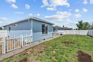 8092 Abbey Rd, White City, OR 97503 - Photo 25