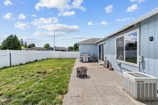 8092 Abbey Rd, White City, OR 97503 - Photo 23