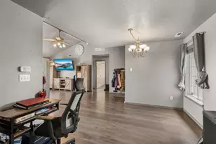 8092 Abbey Rd, White City, OR 97503 - Photo 11