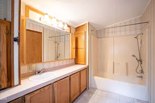 60245 Lakeview Dr, Bend, OR 97702 - Photo 21