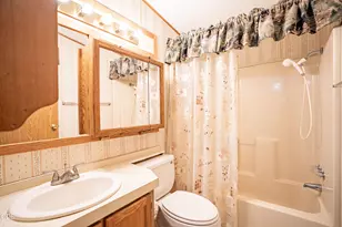 60245 Lakeview Dr, Bend, OR 97702 - Photo 23