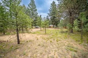 60245 Lakeview Dr, Bend, OR 97702 - Photo 37
