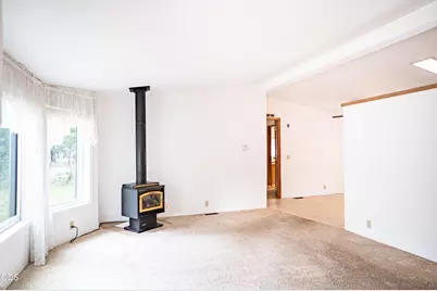 60245 Lakeview Drive, Bend, OR 97702 - Photo 7