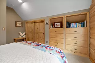 14879 Chuckwagon Ct, Sisters, OR 97759 - Photo 29