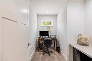 55438 Heierman Dr, Bend, OR 97707 - Photo 17