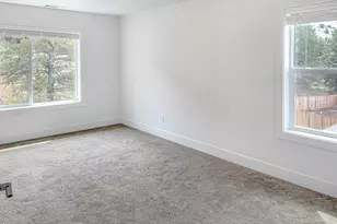 1169 Orange Blossom Dr, Klamath Falls, OR 97601 - Photo 11