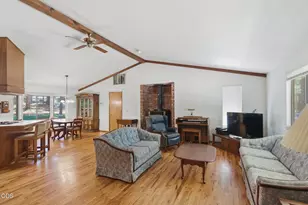 1616 Marcy Loop Rd, Grants Pass, OR 97527 - Photo 11