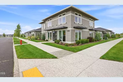 3031 NE Red Jasper Place, Bend, OR 97701 - Photo 17