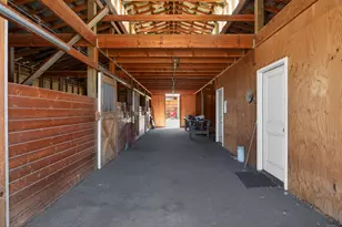 18203 Fadjur Ln, Sisters, OR 97759 - Photo 23