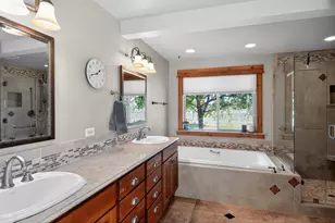 18203 Fadjur Ln, Sisters, OR 97759 - Photo 11
