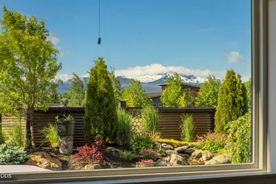471 E Diamond Peak Avenue, Sisters, OR 97759 - Photo 51