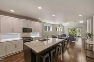 2627 NW Rippling River Ct, Bend, OR 97703 - Photo 19